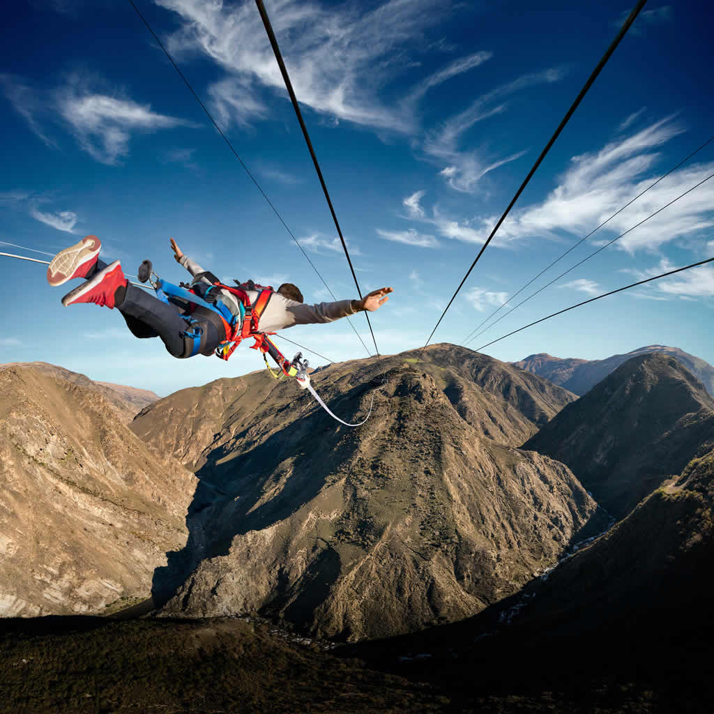 From Jump to Global Stage: How Bungy Jumping Turns Tourists into Destination Marketers